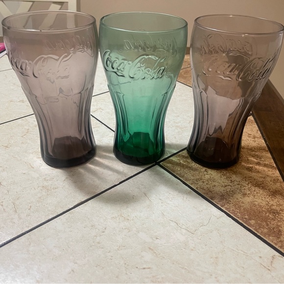 kitchen-collectible-coca-cola-glasses-poshmark